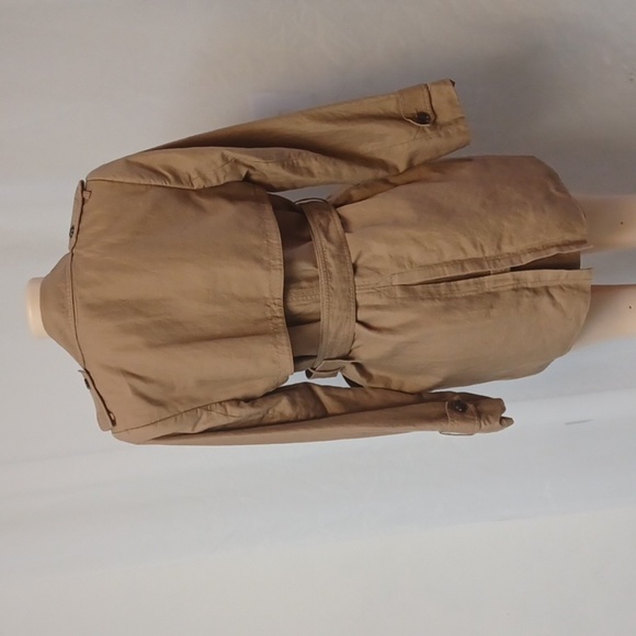 BANANA REPUBLIC pretty And Elegant Size S. Tan Trench Coat with Belt - Picture 9 of 15